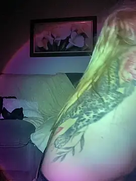 Couple-sexy36 - Tirar sutiã