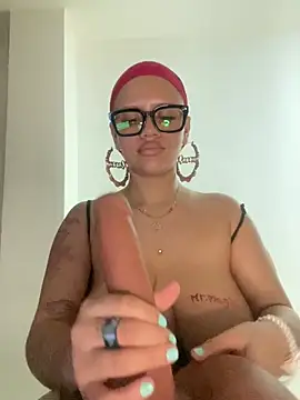 Charlotee_ - shake my boobs with oil