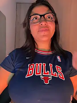 Evelisse_ - Stick your delicious cock between these