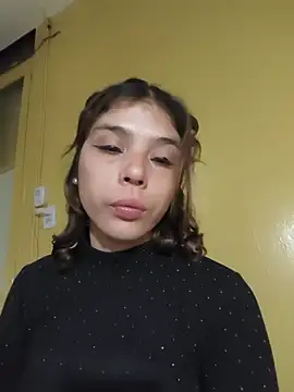 Mariamac420 - Suck tits