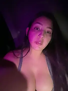 Licky_lu - masturbationnin in uber