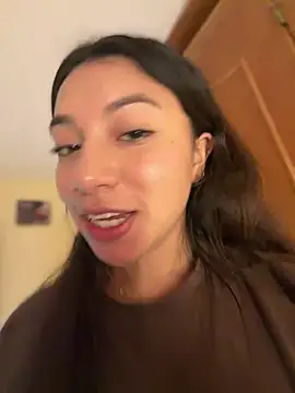 CocoaGigiMuse - SUCK DOMI + RIDE DILDO ON FOOR😏 HARD