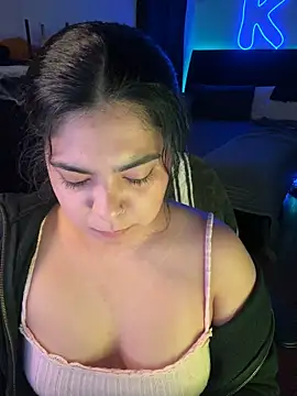Kimmiakiss22 - Make Me Wet