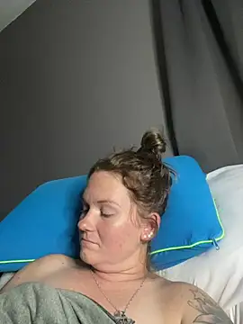 Kaylababyluv - Get naked🙈