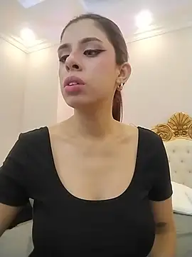 DayanaAguilares - Control My Toy