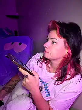MarlaFknSinger - Last tip gets 5 vids off profilr