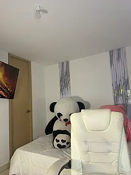 Janettcruz - TAKING MY CLOTHES OFF + RIDE DILDO+ SUCK