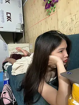 Navy_Vina - show nude