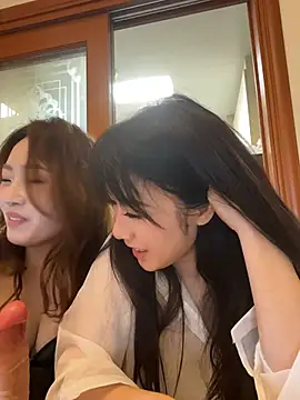 CiCi9 - 🦌园长闺蜜面前口交大鸡吧