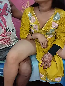 PUNJABICOUPLE09