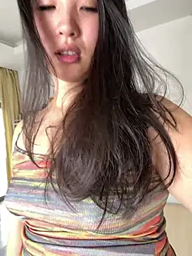 Tavie1744 - open legs 2min