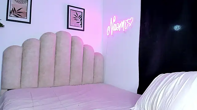 Naomi_Asasha - sucking nipples