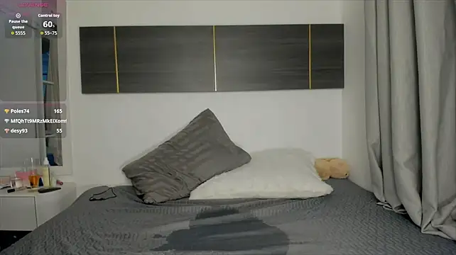 Florawinx - flash tits