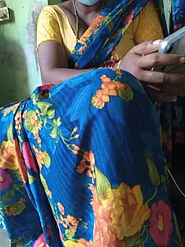 Tamilselviroja- - 😍 2 boobs oil show 😍