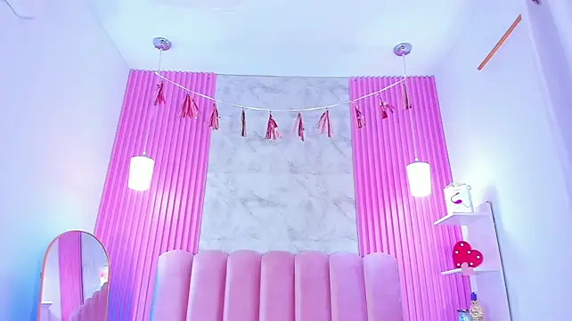 ArianaRougee - Fuck me in doggy style