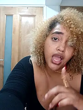 CarnalScandal - Flash naked b👀bies 🍒