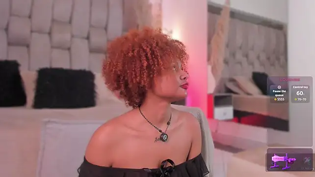 _CurlyGirl_ - Spread ass so close 🔥​