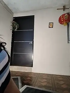 ElaRuil69 - Oiled-up ass