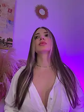 Ashleyjenner_ - Fuck me pussy 😻