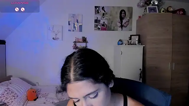 Veronikolsen- - Undress me and put my pussy on your face