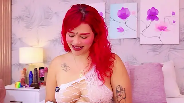 CherryTayloor - suck fingers