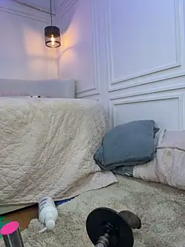KatieShuangs - FUCK MY TITS nd pussy same time