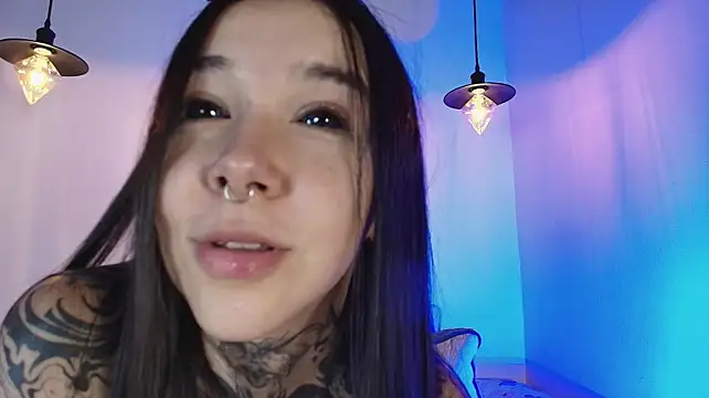 Alien_eyes09 - saliva on the tits