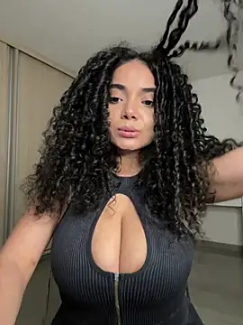 Curlyierr - SHOW MY BIG BOOBS + OIL + AHEGAO FACE