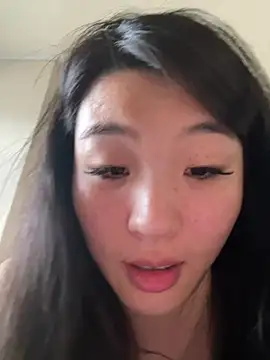 Tavie1744 - open legs 2min