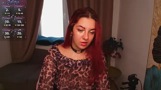 Tory_Vixen - tease cleavage closer: