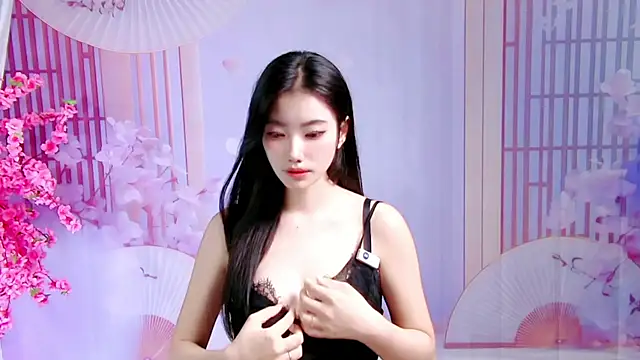 Yaoyao_008 - 半脱内裤打屁股5下