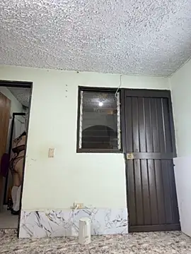 Alexa_bluee - destroy my ass with your vibrations1mi🤤
