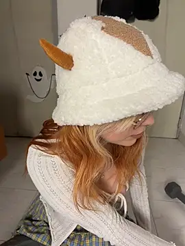 YunoRose_ - Look my pussy 🤗💋