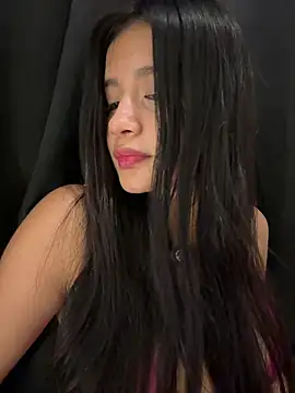 Indialatin - I FUCK MY BIG PUSSY WITH A DILDO