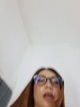 VickyPonce - Fist pussy+squirt in glass & drink it.🥂