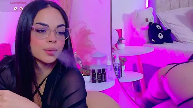 Maddie_Evanss - Twerk close-up 😈