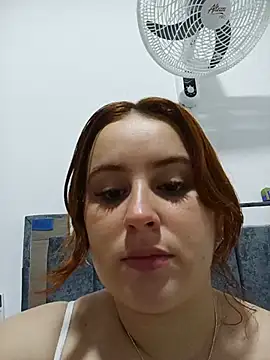 Sweet_bella_29 - Take care of me and my babies