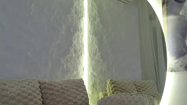 Moniqque - Naughty video for last tipper
