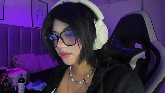 Kitty_Gang - Rub my pussy until it's very wet 🥵💦
