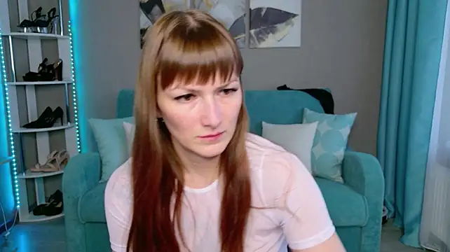 Alice_Vixen__ - suck my fingers + eye contact