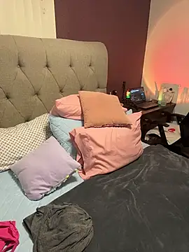 MyHoneyFrida - SEX MACHINE EN 4 ( 5 minutos)