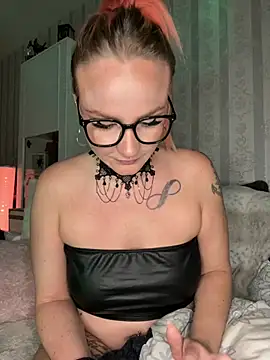 Fiebie_licious_ - 🔥Get full NAKED!