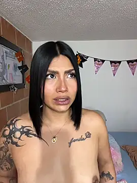 Kylie_brazt - Show boobs