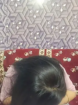 Queen_Rosyy