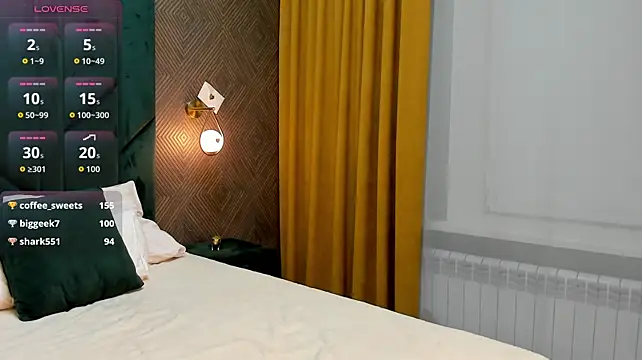 Louisa_presle - oil ass