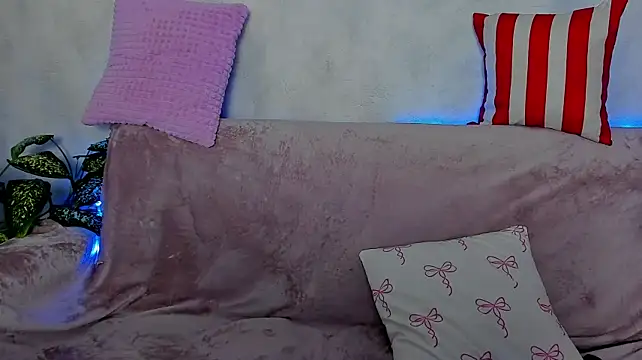 Simply_Alex - Finger pussy in deep doggy