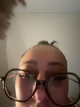 Queenlo_xxx - gagne 2 vidéos baise🔥