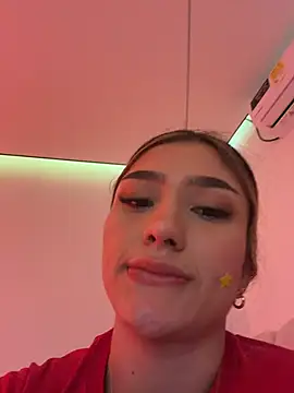 Ariannaa_1 - Bounce your big and delicious ass 🔥