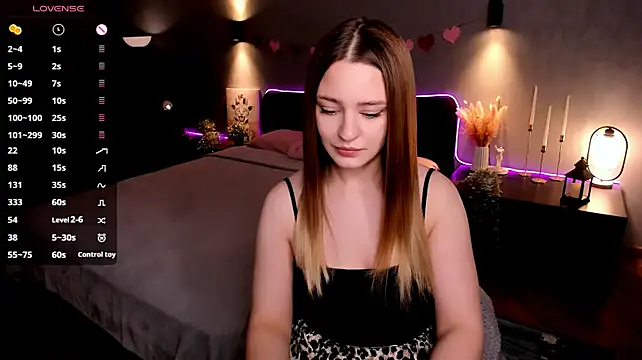 Cherrykississ - eye contact + lick finger