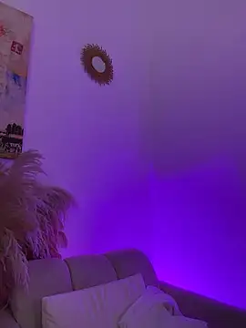 Ashleyjenner_ - Fuck me pussy 😻